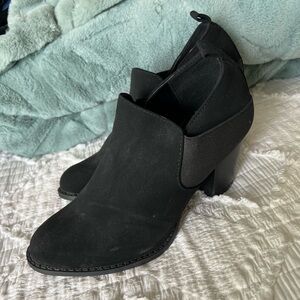 Black suede ankle boots size 8
